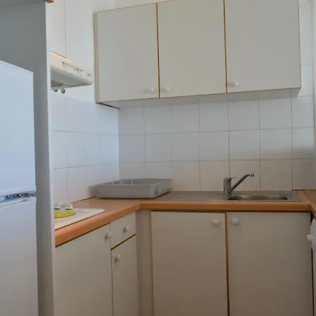 Appt 2 Pieces, 5 Pers, Bord De Mer, Parking Gratuit - Fr-1-249-233 Apartment